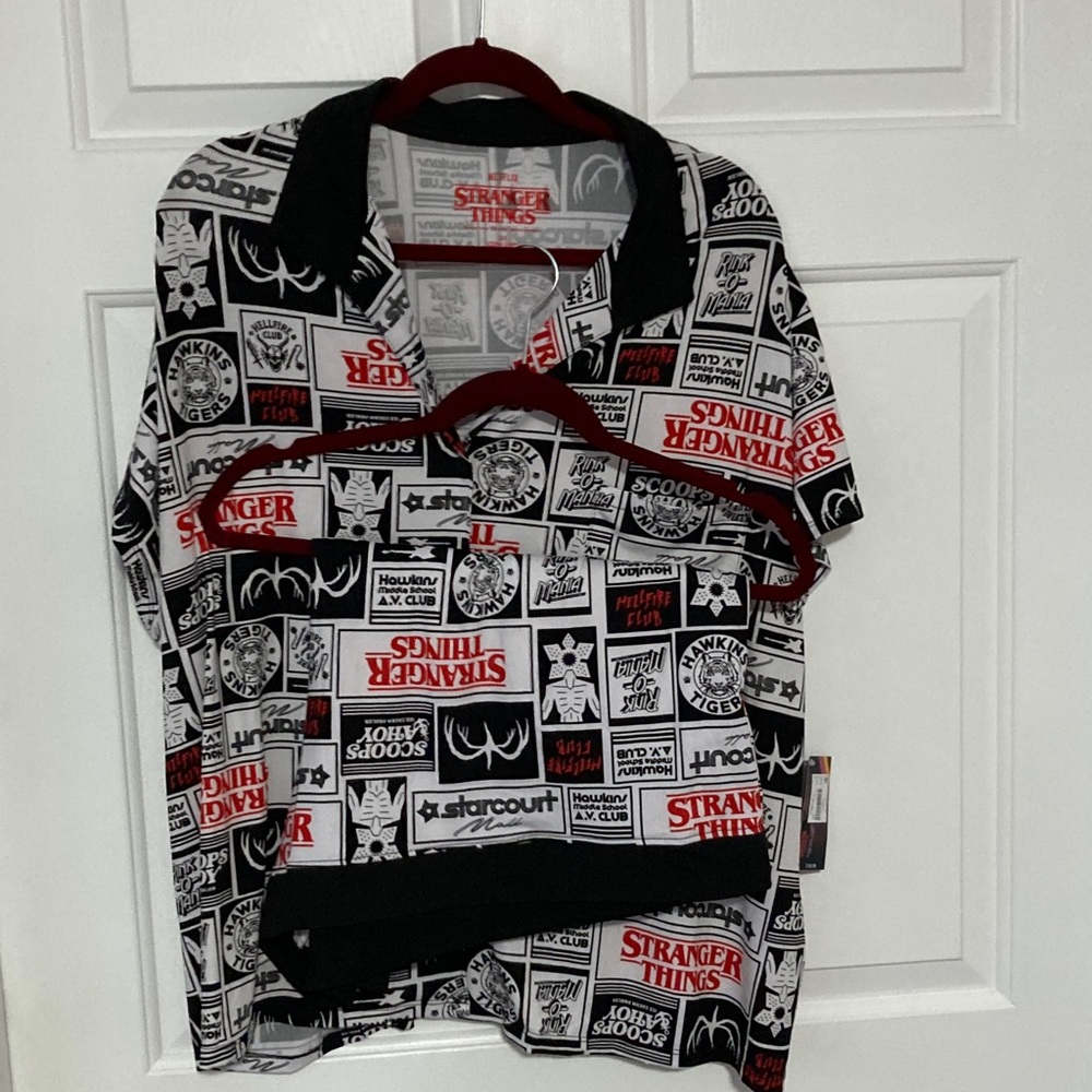 Netflix Stranger Things  2 piece pajama set.